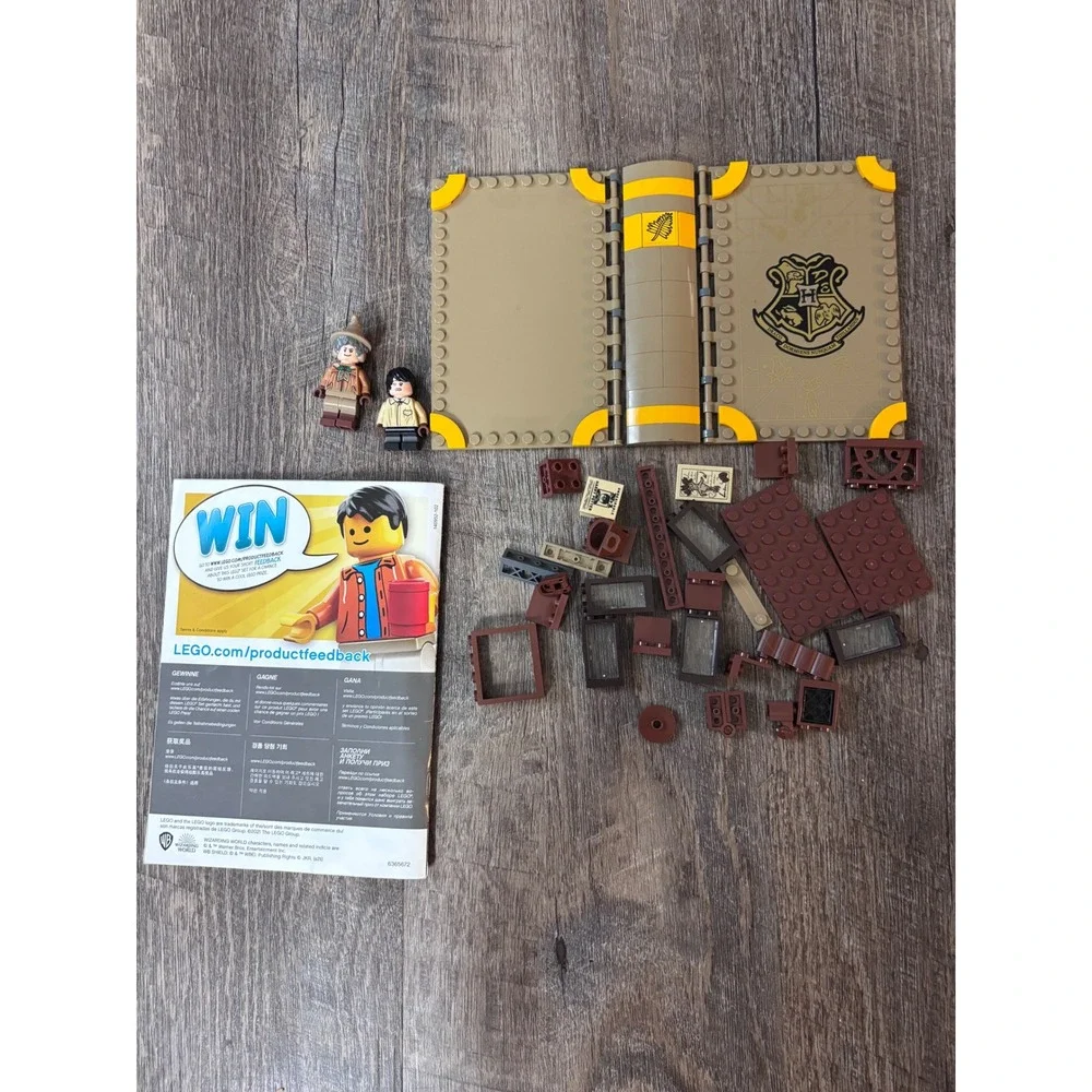 LEGO Harry Potter 76384 Herbology Class Kids One Size Tan Excellent Book Set